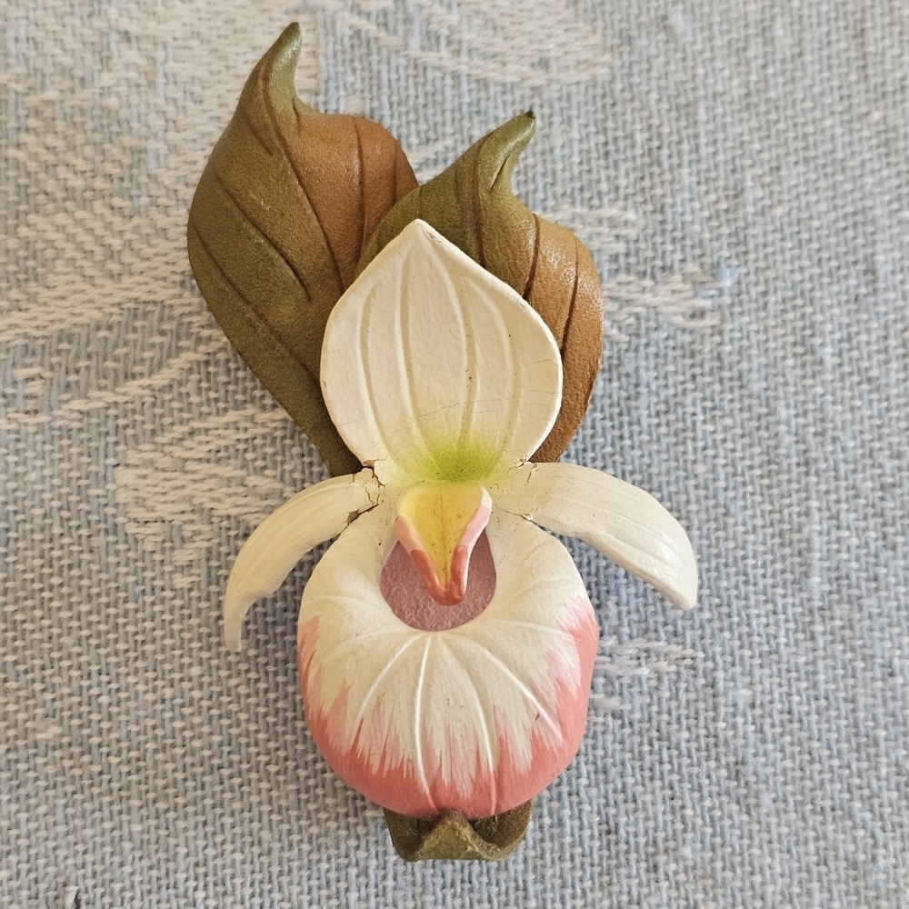 Orchid Brooch Genuine Leather Vintage Pin - flowers from Canada Handmade